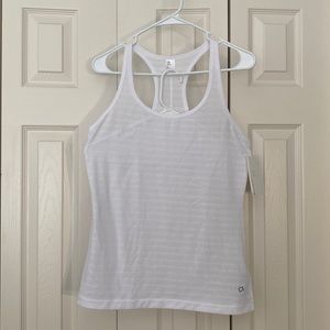 NWT Gap fit workout racer back shirt, size M